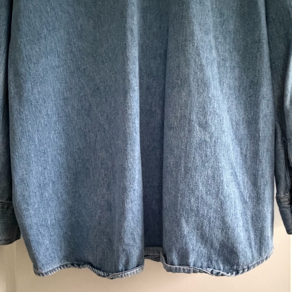 Vintage Disney Store WInnie the Pooh Embroidered Denim Shirt Floral 90s Y2K Sz L - Picture 13 of 16